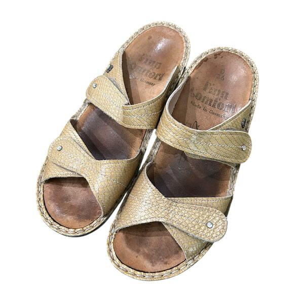 Finn Comfort Germany Beige Faux Snakeskin Leather Sandals / Size 6 US - - Picture 5 of 5